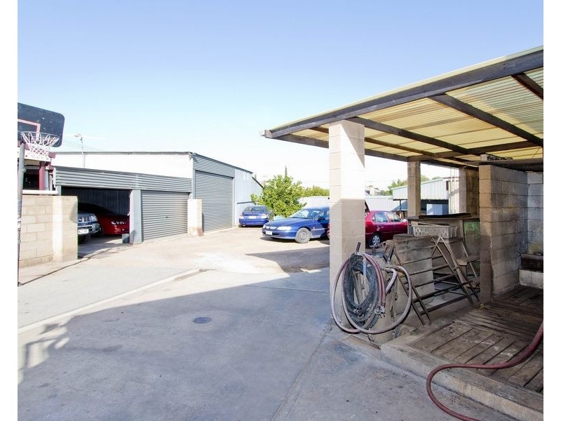 996 Port Road, Albert Park SA 5014