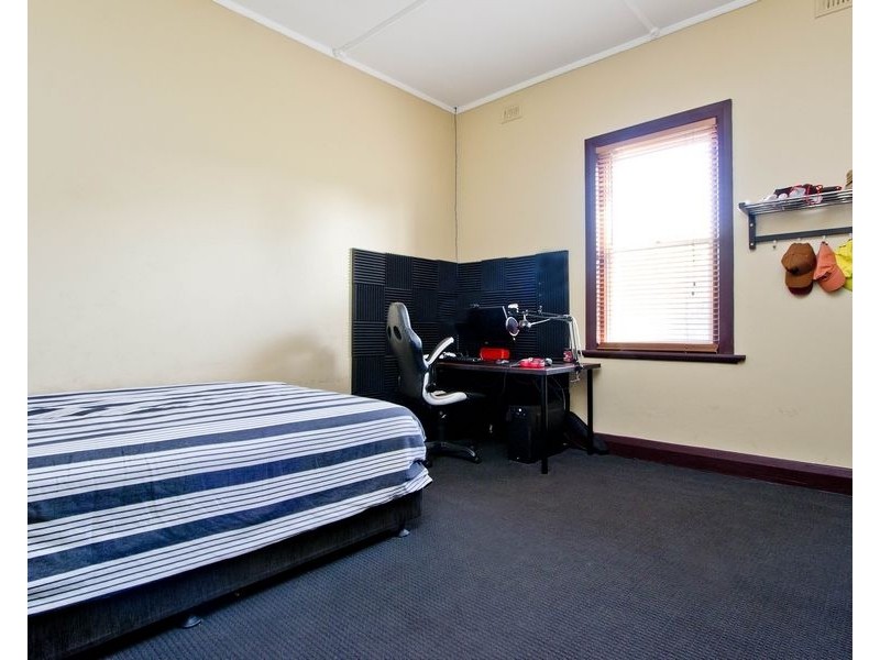 996 Port Road, Albert Park SA 5014