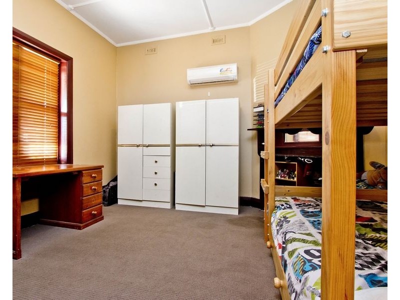 996 Port Road, Albert Park SA 5014