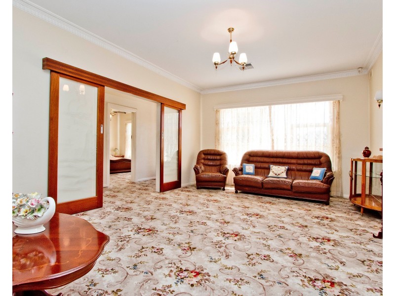 5a Price Weir Avenue, Allenby Gardens SA 5009