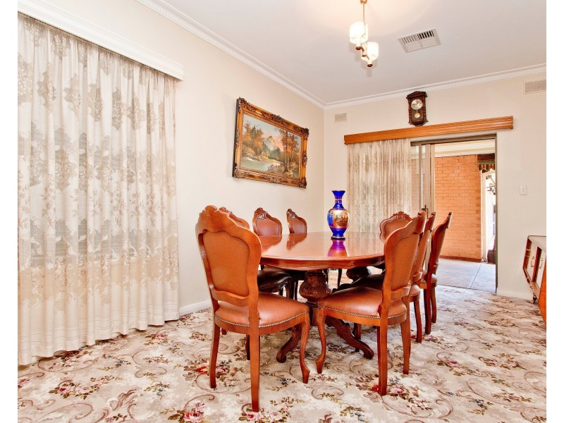 5a Price Weir Avenue, Allenby Gardens SA 5009