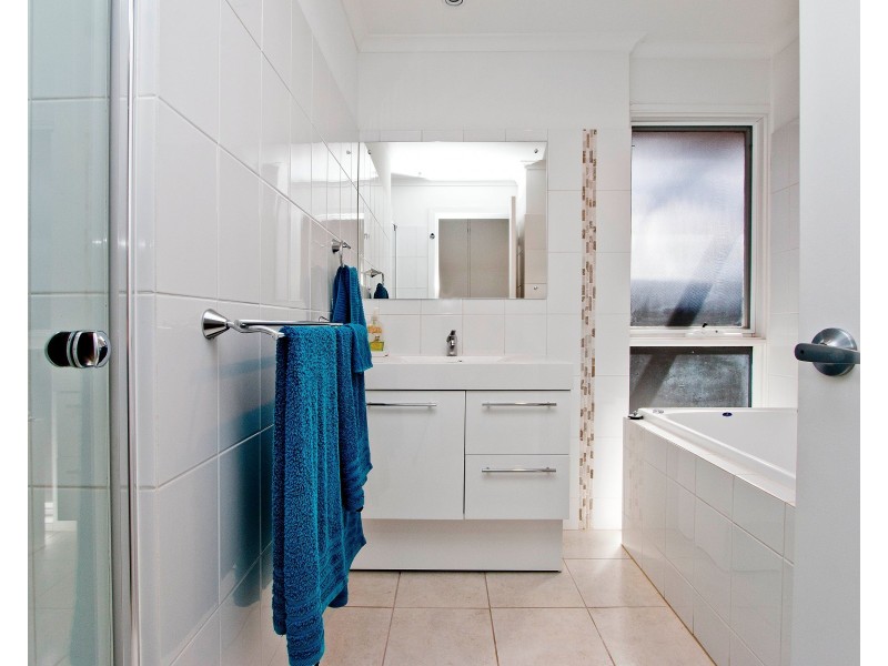 6 Barbados Court, West Lakes SA 5021