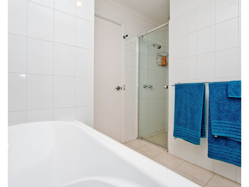 6 Barbados Court, West Lakes SA 5021