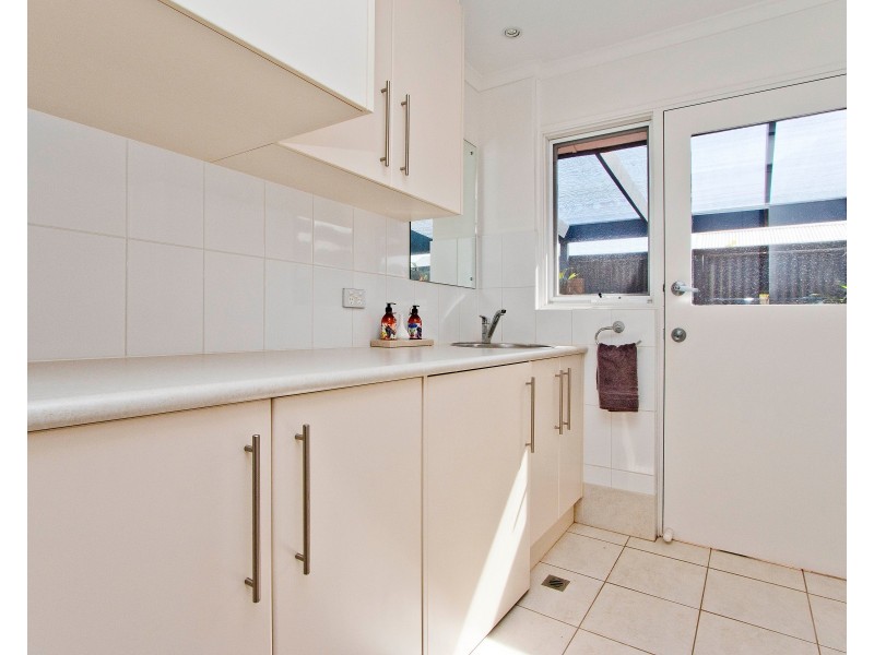 6 Barbados Court, West Lakes SA 5021