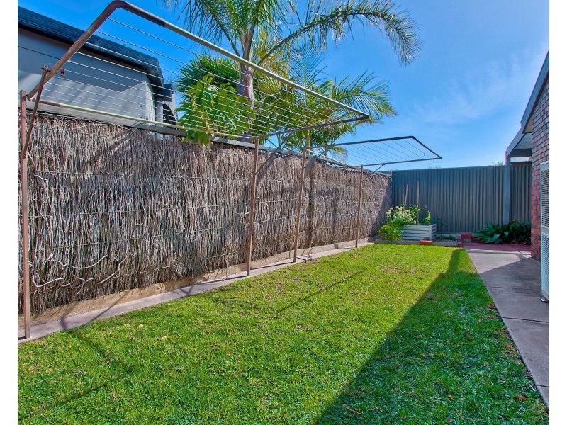 6 Barbados Court, West Lakes SA 5021