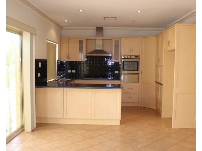 35 Lancaster Avenue, Fulham Gardens SA 5024