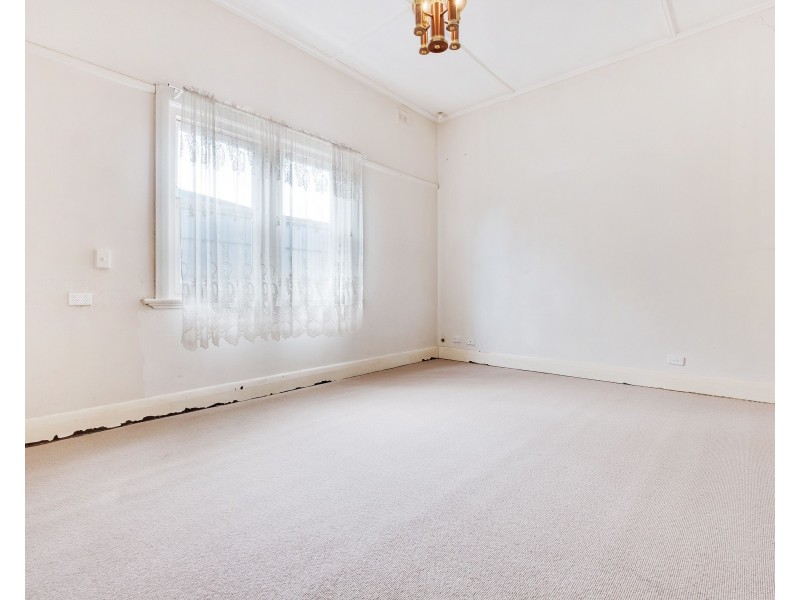 29 Wodonga Street, Beverley SA 5009