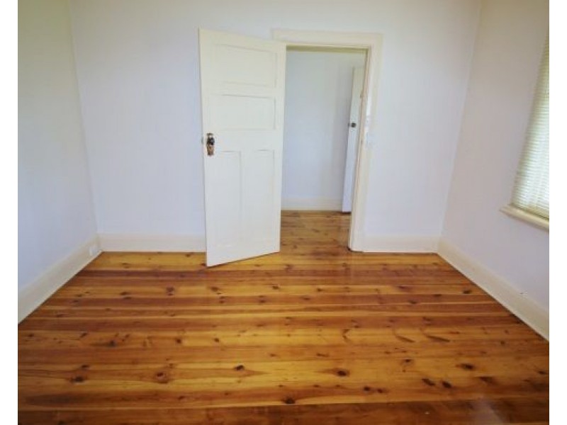 10 Alice Street, Findon SA 5023