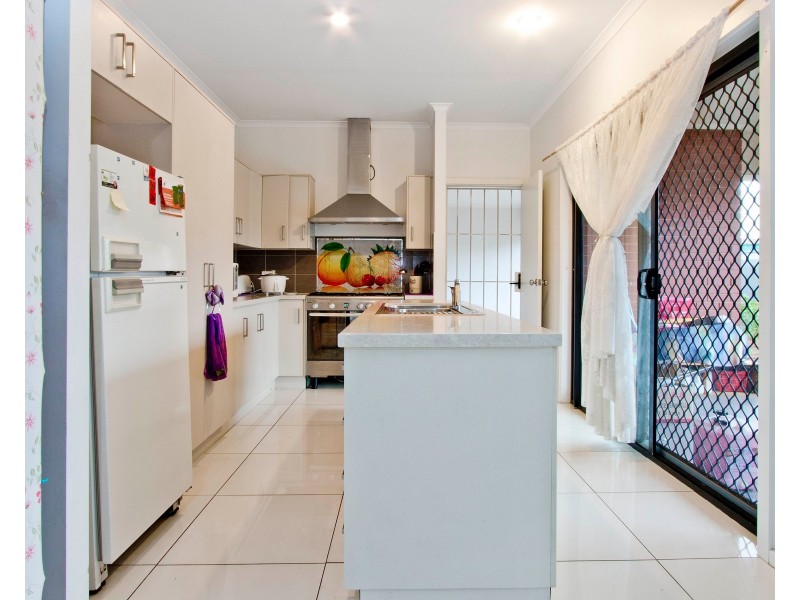 8 Butler Avenue, Pennington SA 5013