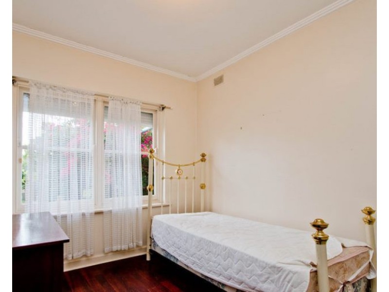 537 Grange Road, Seaton SA 5023