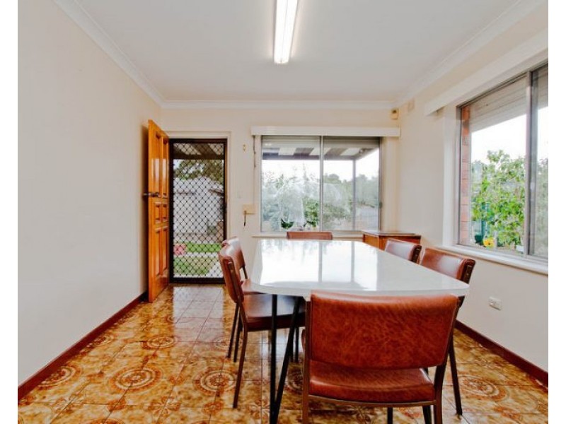 537 Grange Road, Seaton SA 5023