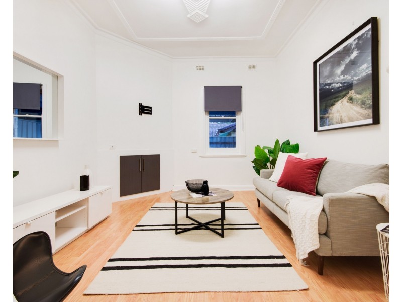 160 Military Road, Henley Beach SA 5022