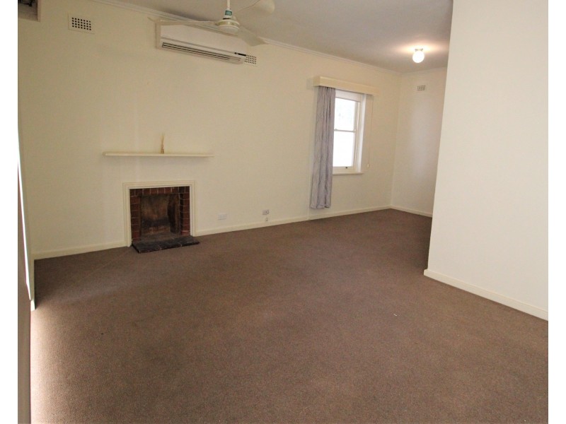 23 Halsey Road, Fulham SA 5024