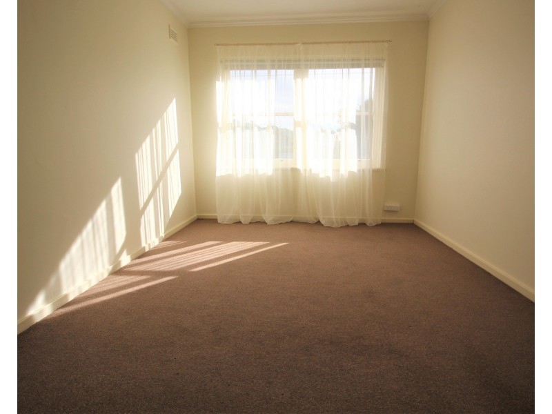 23 Halsey Road, Fulham SA 5024