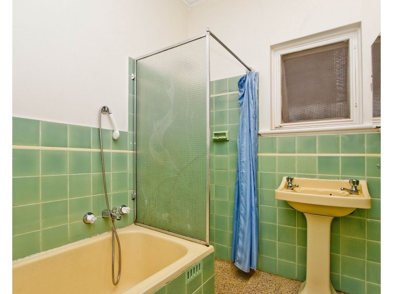 20 Fraser Street, Woodville South SA 5011