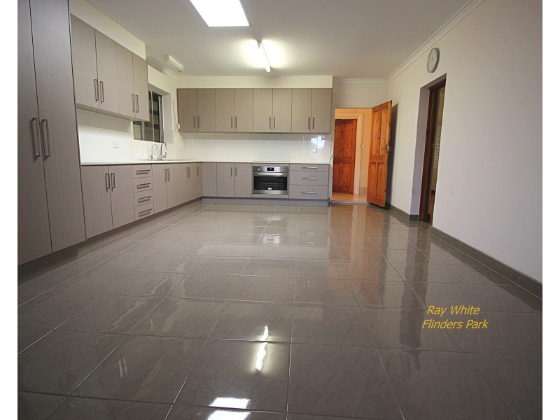 31 Seaton Terrace, Seaton SA 5023