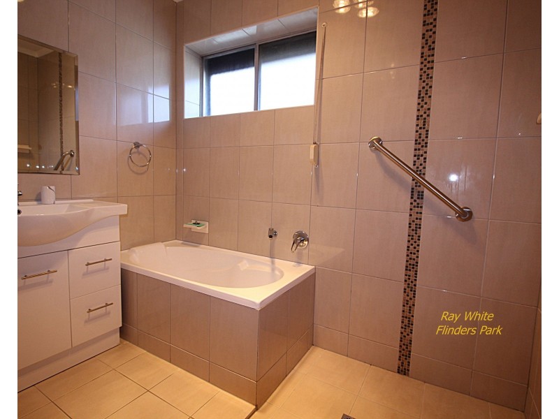 31 Seaton Terrace, Seaton SA 5023