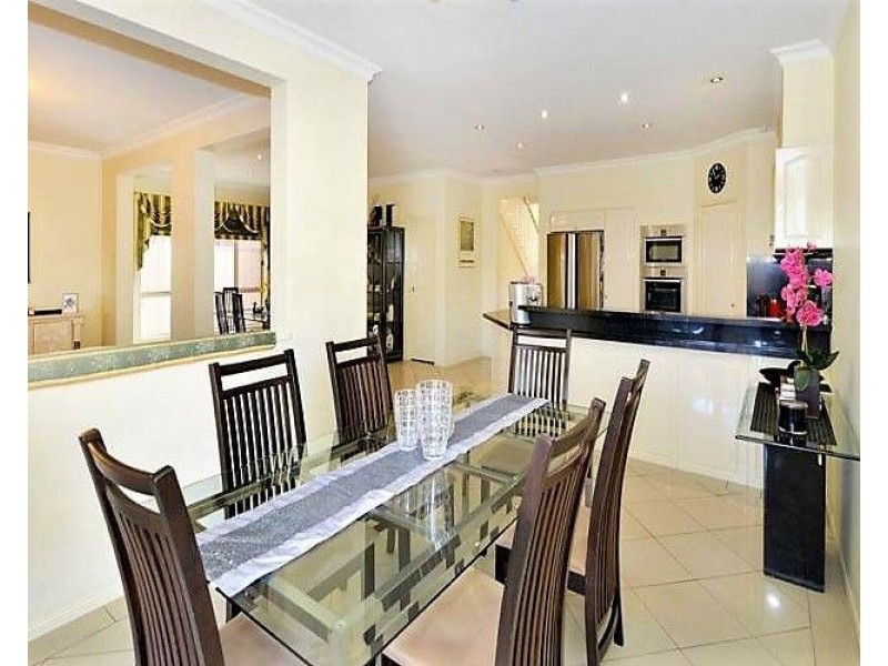 5 Grange Court, Findon SA 5023