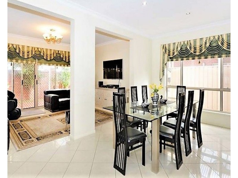 5 Grange Court, Findon SA 5023