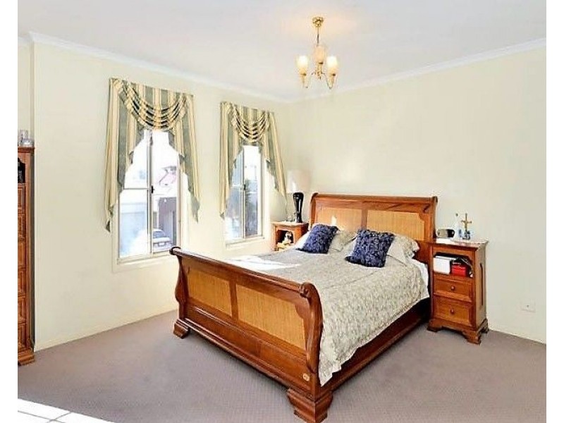 5 Grange Court, Findon SA 5023