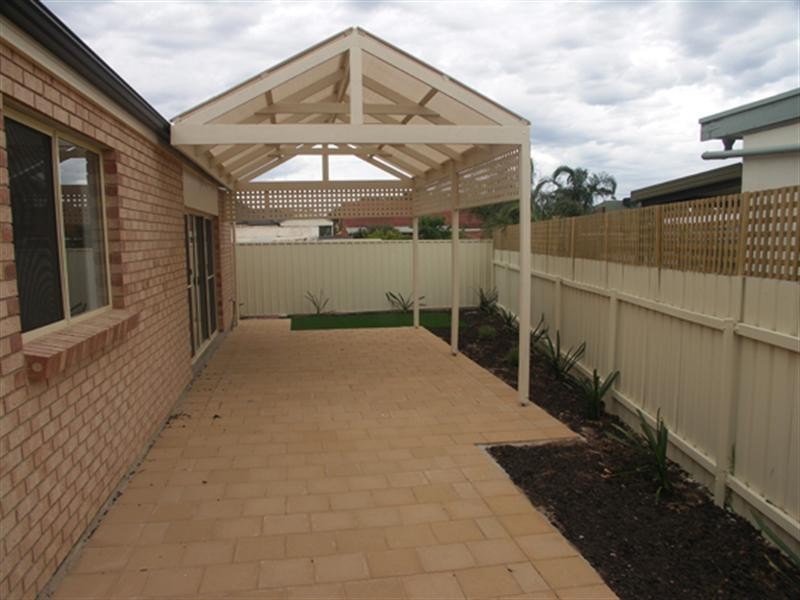 30 Pioneer Street, Seaton SA 5023