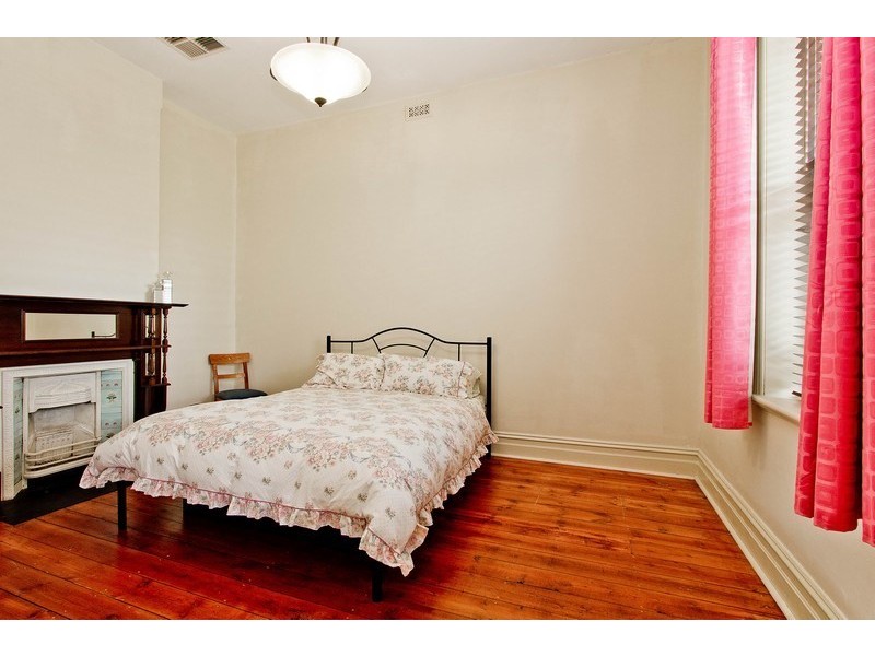 1B Willsmore Street, Beverley SA 5009