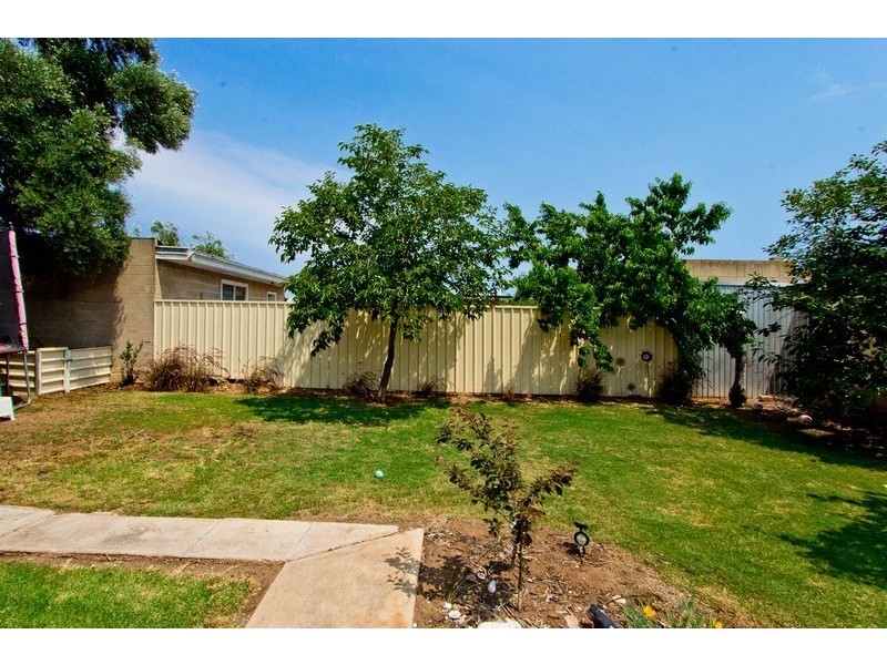 1B Willsmore Street, Beverley SA 5009