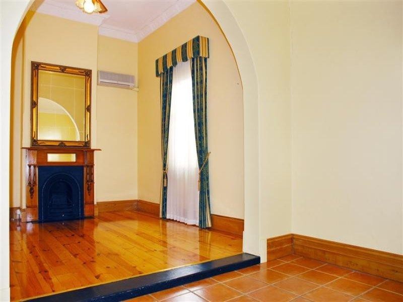 24 Dartons Street, Birkenhead SA 5015