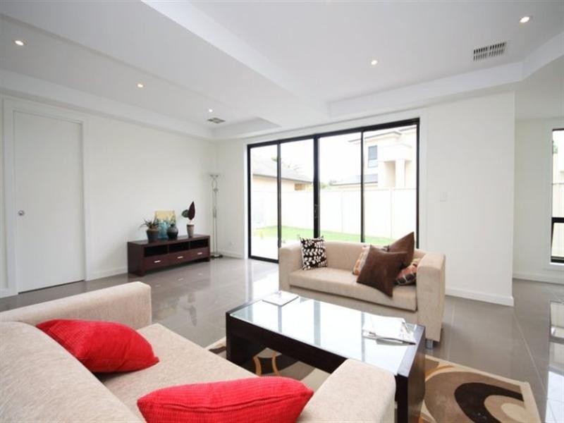 11 Jasmine Grove, Fulham Gardens SA 5024