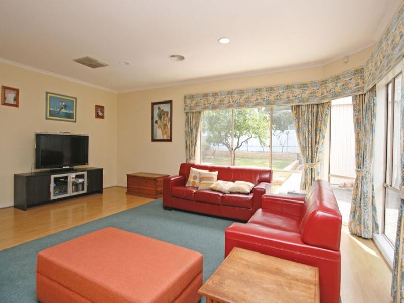 18 Spring Street, North Plympton SA 5037