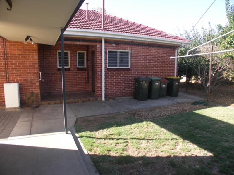 22 Hill Street, Wingfield SA 5013