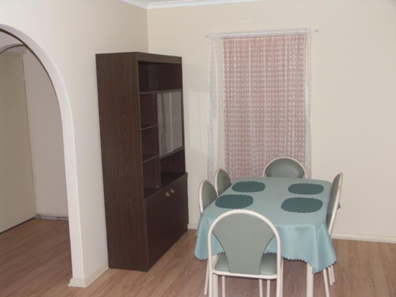 2/2 Fourth Avenue, Semaphore Park SA 5019