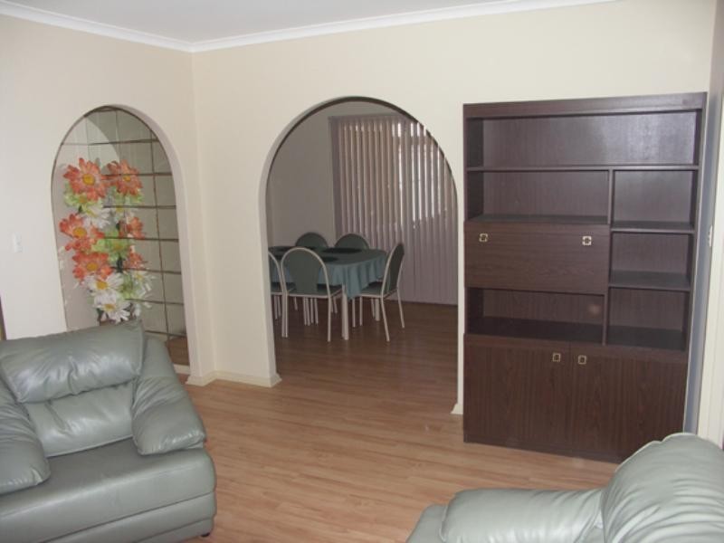 2/2 Fourth Avenue, Semaphore Park SA 5019