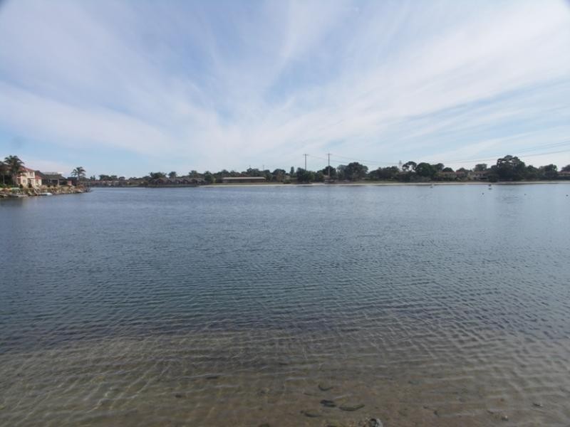 43a McDonald Grove, West Lakes SA 5021