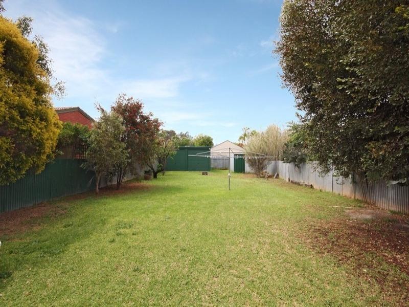 12 Berkeley Street, Cheltenham SA 5014