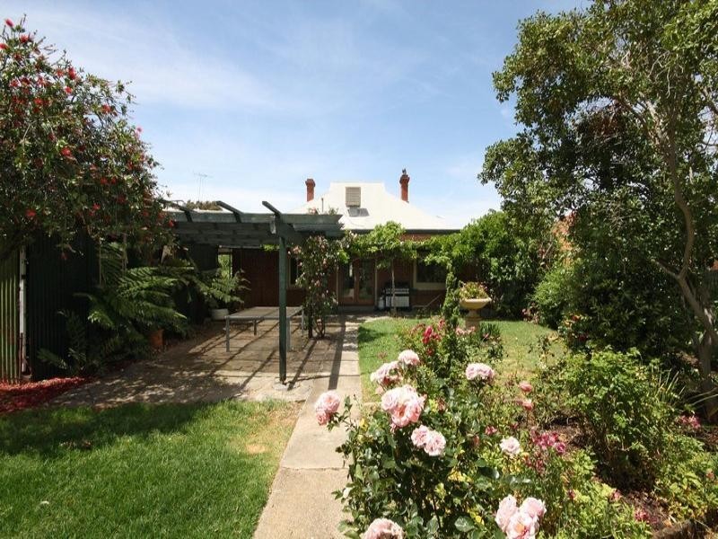 60 Arlington Terrace, Welland SA 5007