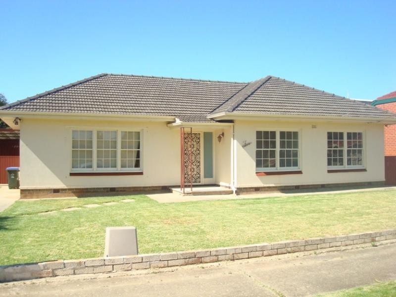 5 Strathbogie Avenue, Findon SA 5023