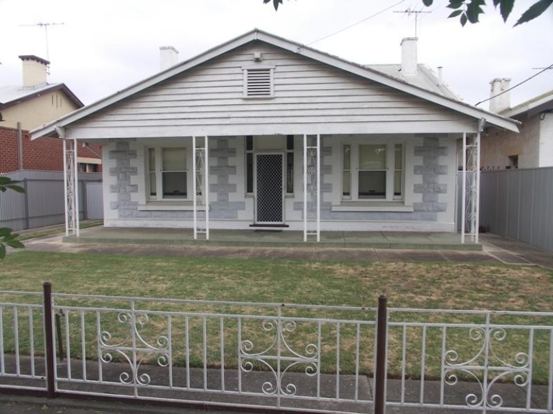 74 WINDSOR Avenue, Woodville SA 5011