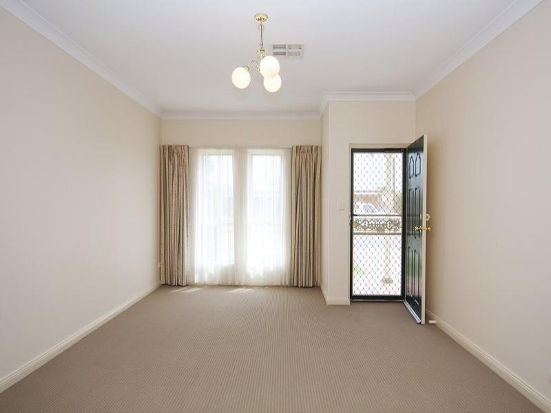 21A Hoskin Avenue, Kidman Park SA 5025