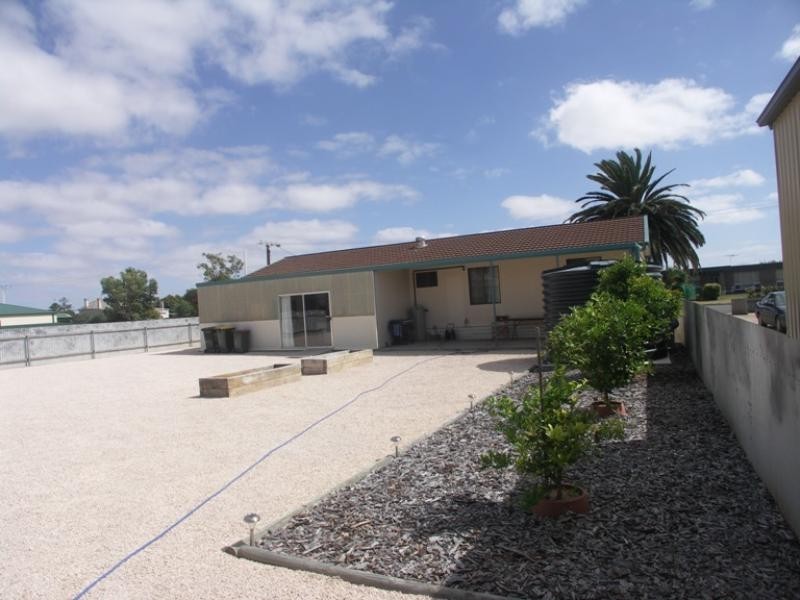 3 Henry Street, Edithburgh SA 5583