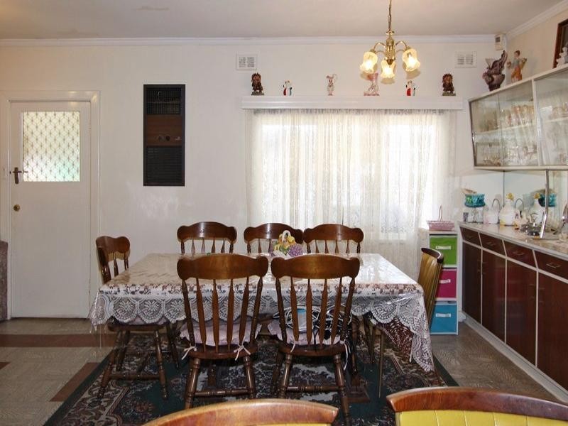 32 First Avenue, Woodville Gardens SA 5012