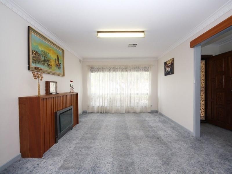 15 Fairway Drive, Seaton SA 5023