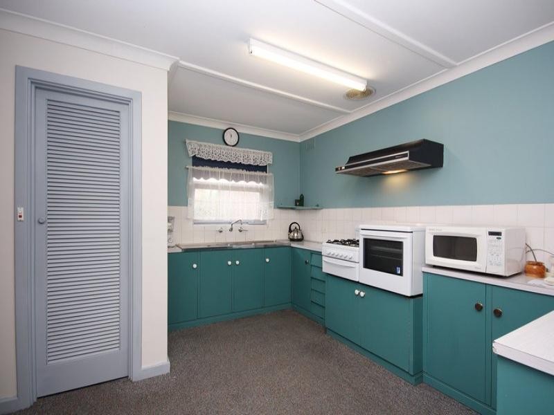 15 Fairway Drive, Seaton SA 5023