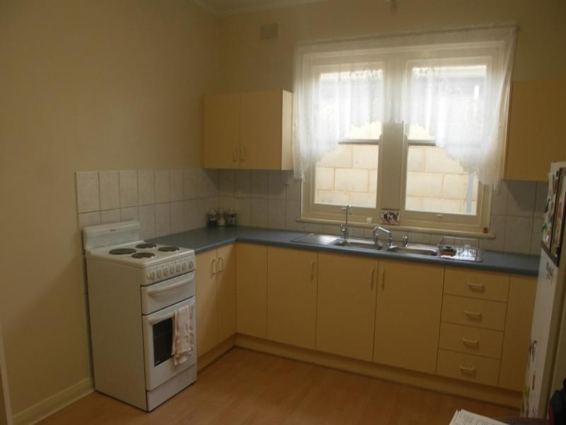 30 Golfers Avenue, Seaton SA 5023