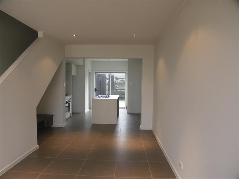 27 Mann Drive, Brompton SA 5007
