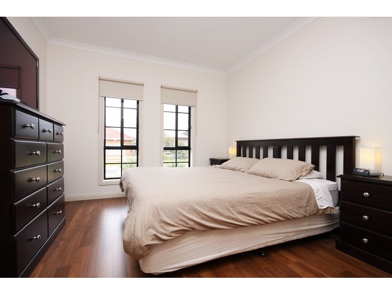 1 Dover Street, Royal Park SA 5014