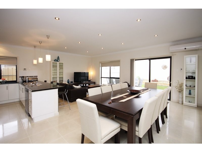 1 Dover Street, Royal Park SA 5014