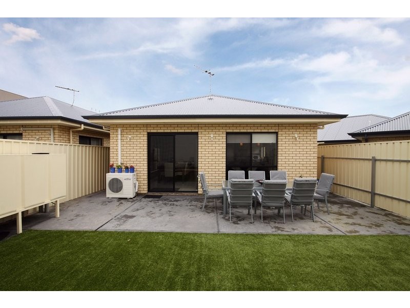 1 Dover Street, Royal Park SA 5014