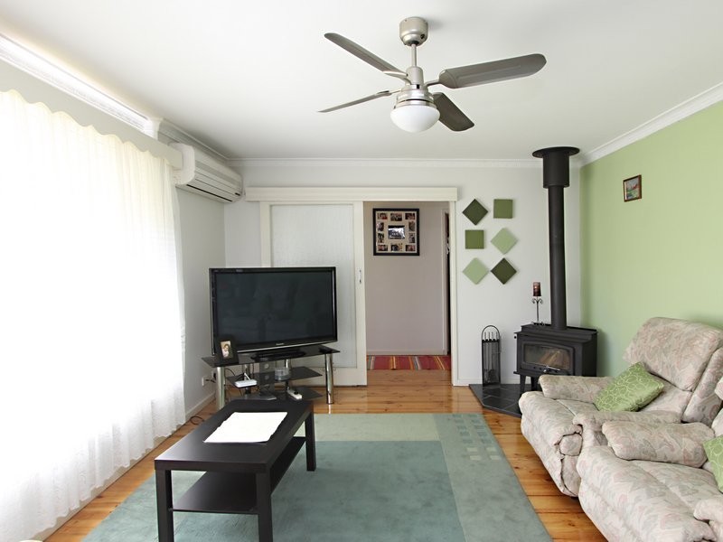 17 Elaine Avenue, Seaton SA 5023