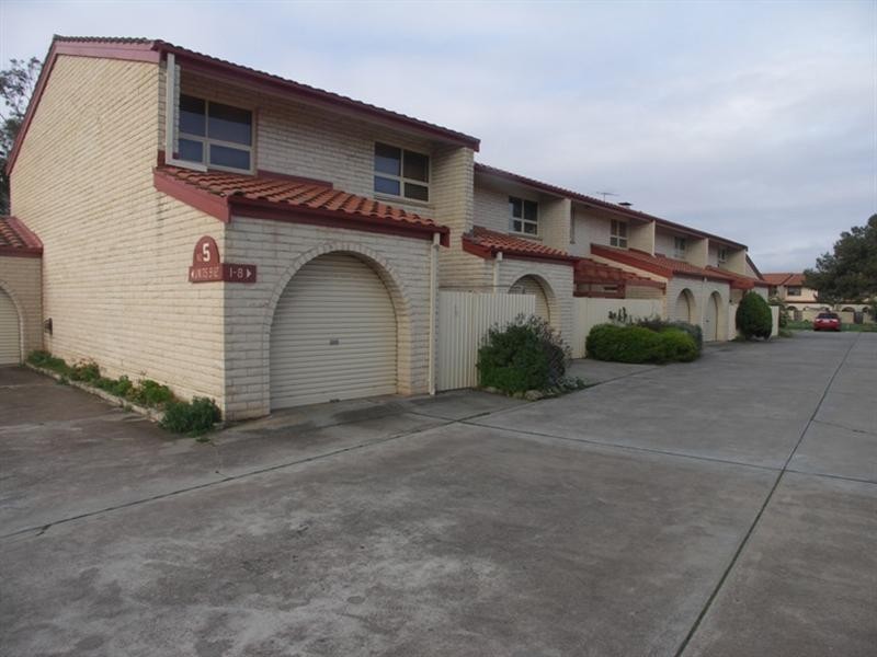5/5 Mooloola Way, West Lakes Shore SA 5020